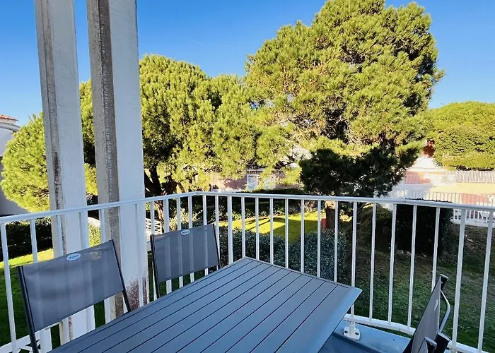 Piscine, Et Golf - Hollywood *