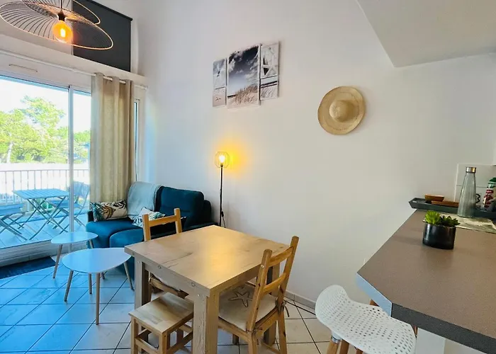 Piscine, Et Golf - Hollywood * 생장드몽